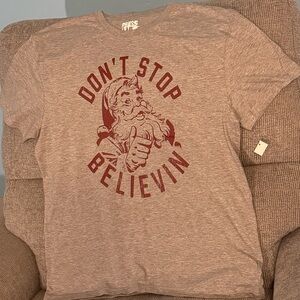 DON’T STOP BELIEVIN’ * Warm Weather CHRISTMAS TEE * Short Sleeves * Unisex Large